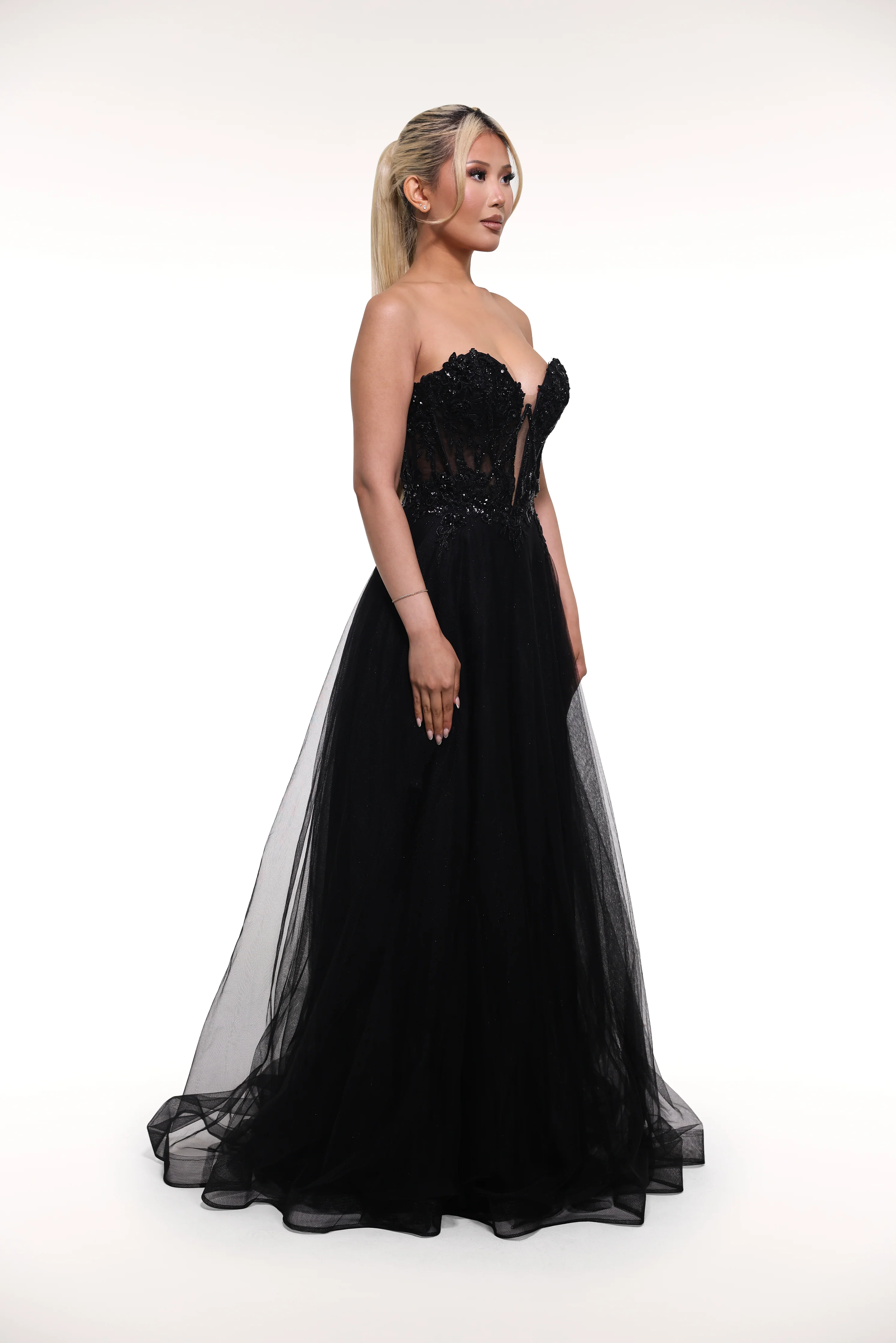 Estella - Image 3