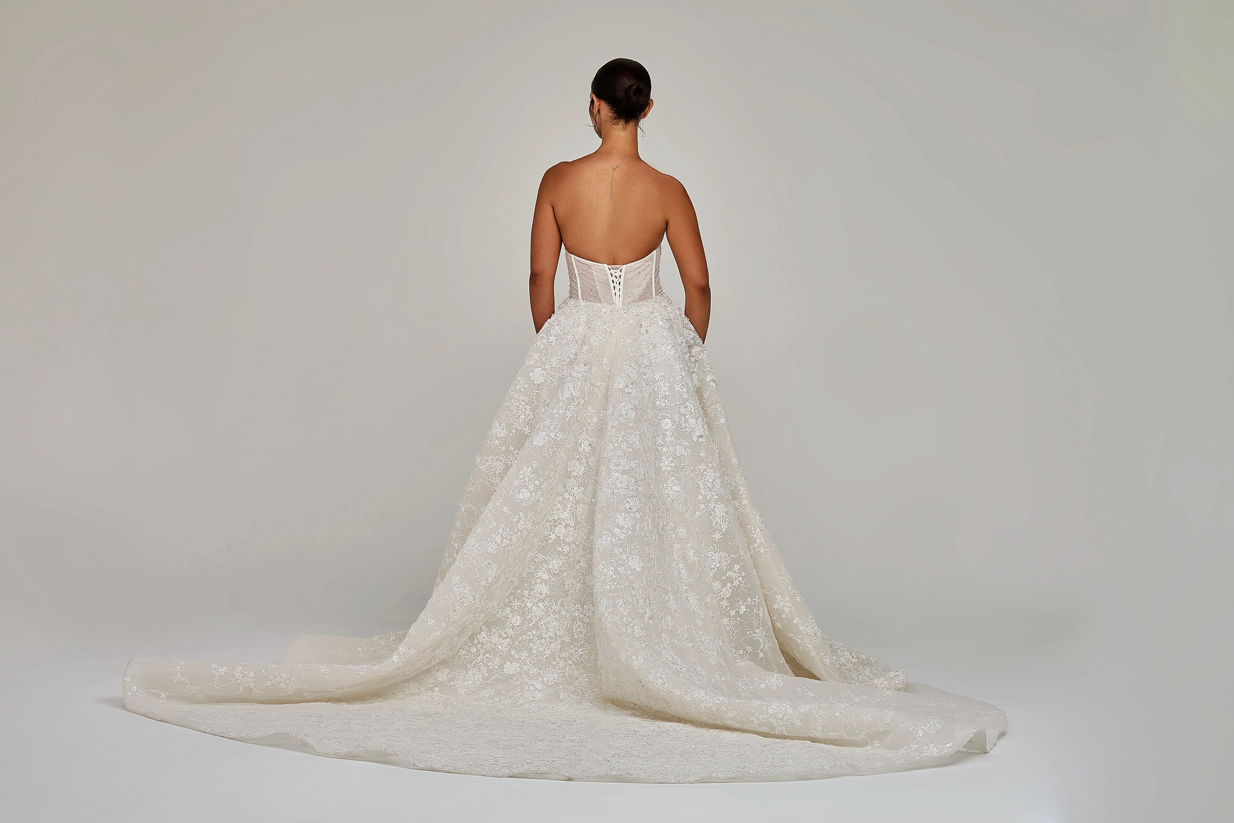 Rose Wedding Dress - Image 4