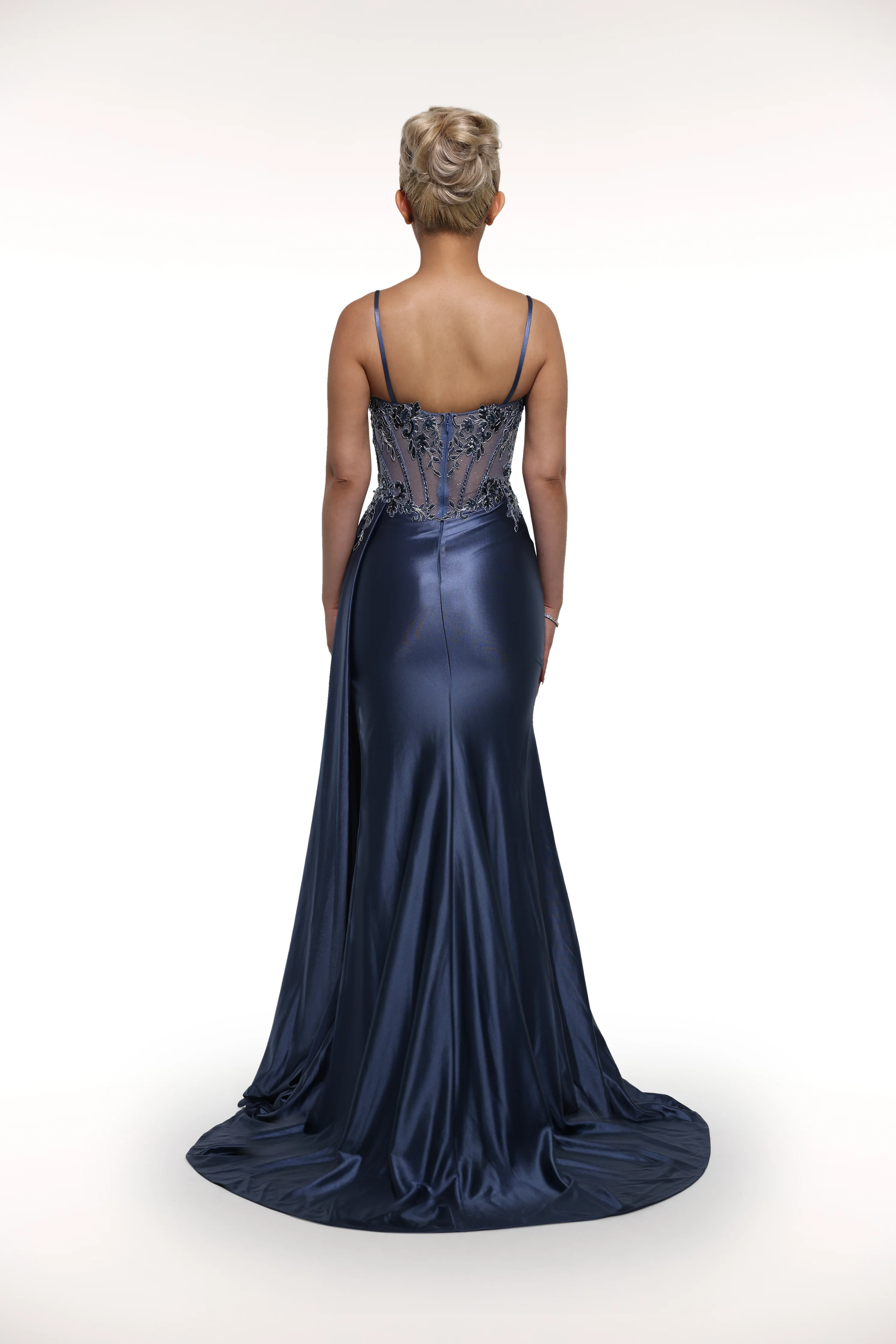 Zara - Image 35
