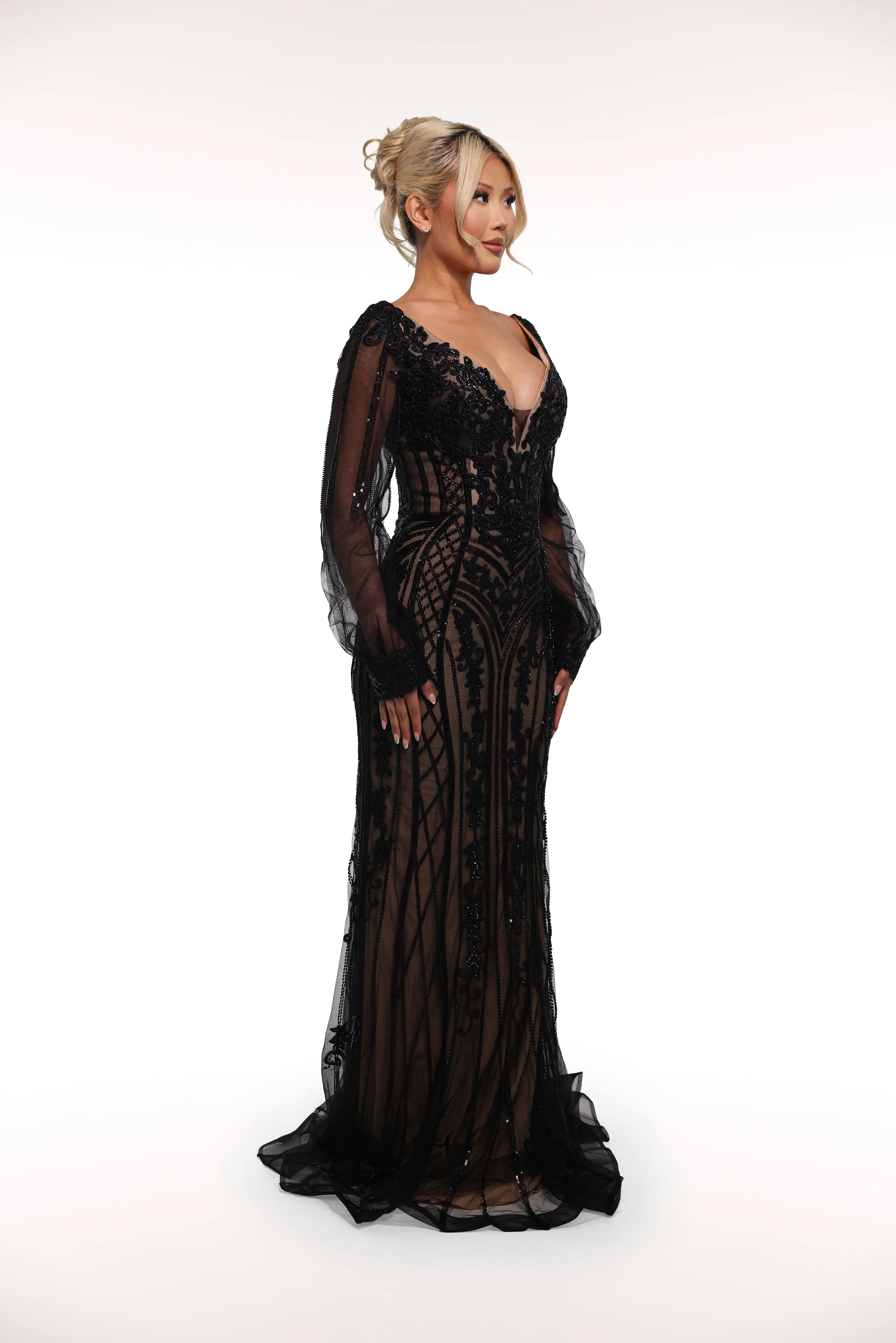 Farah - Image 7